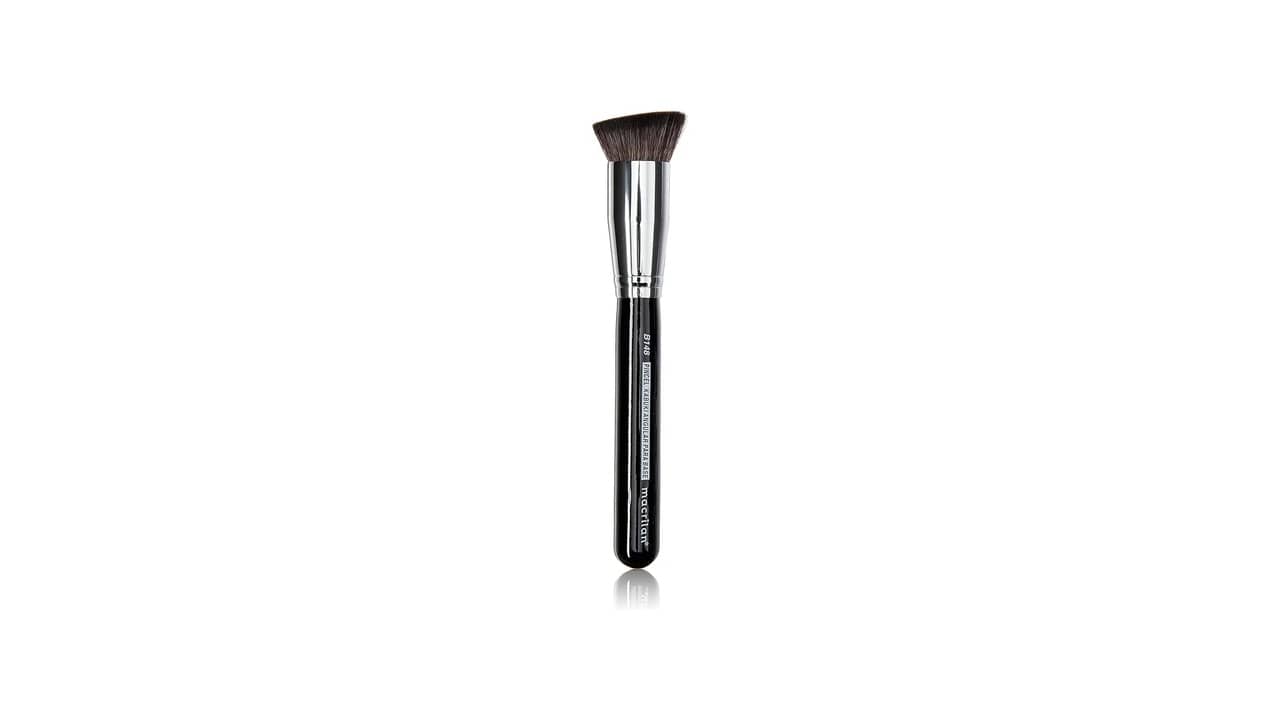 Melhor Pincel de Base: Qual Melhor Opção para sua Base Perfeita?